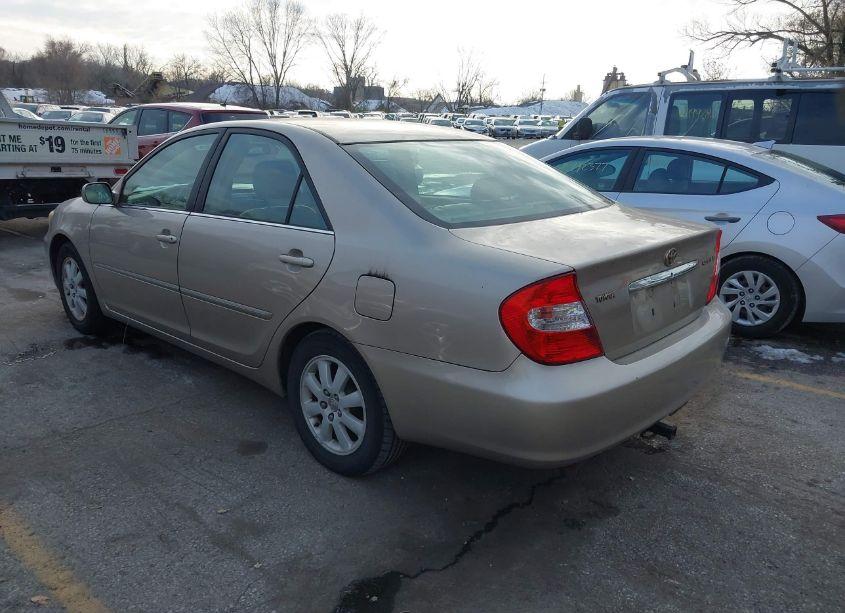Photo 3 of 2004 Toyota Camry XLE (VIN 4T1BE30K14U285198)