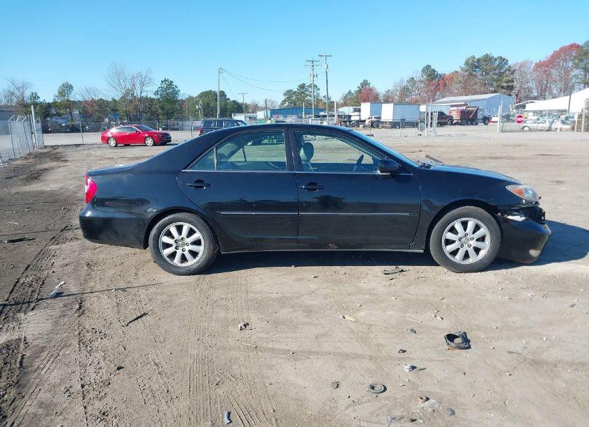 Photo 13 of 2004 Toyota Camry XLE (VIN 4T1BE30K14U346016)