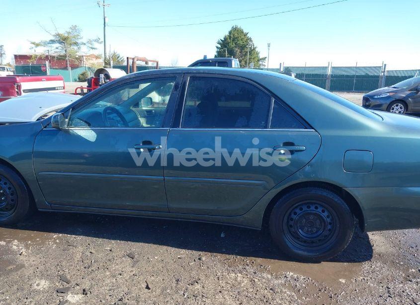 Photo 15 of 2004 Toyota Camry LE (VIN 4T1BE30K14U368002)