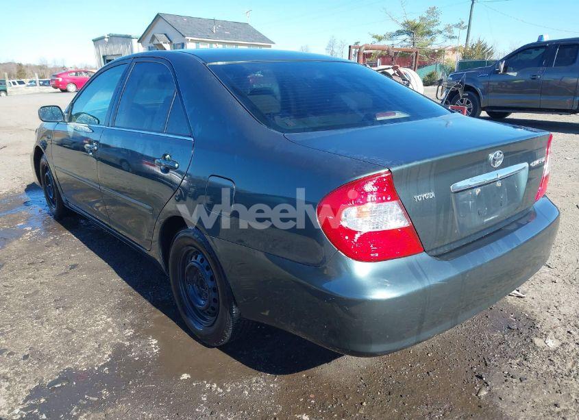 Photo 3 of 2004 Toyota Camry LE (VIN 4T1BE30K14U368002)