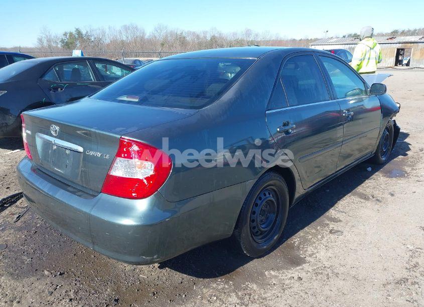 Photo 4 of 2004 Toyota Camry LE (VIN 4T1BE30K14U368002)