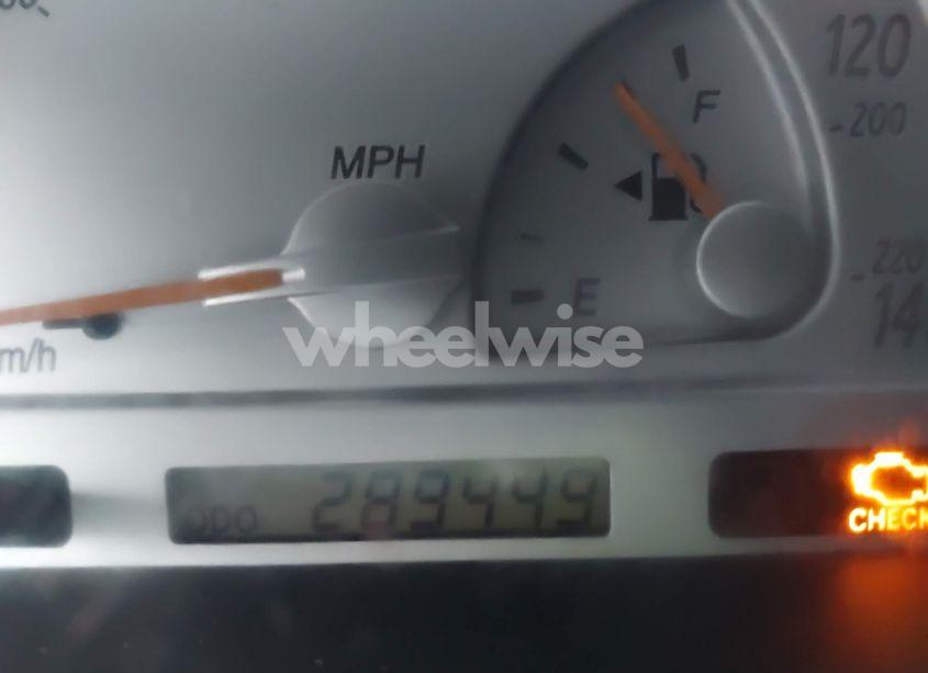 Photo 15 of 2004 Toyota Camry SE (VIN 4T1BE30K14U885056)