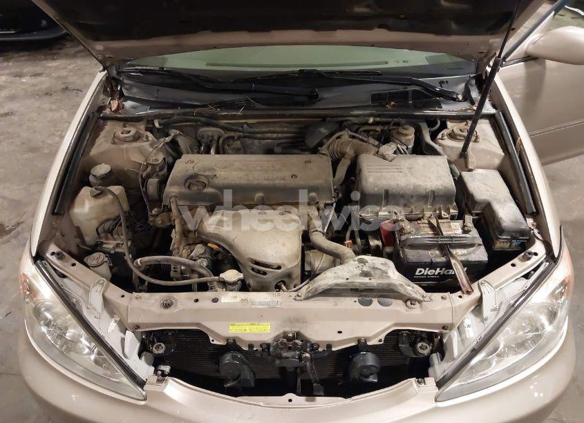 Photo 10 of 2004 Toyota Camry XLE (VIN 4T1BE30K14U889902)