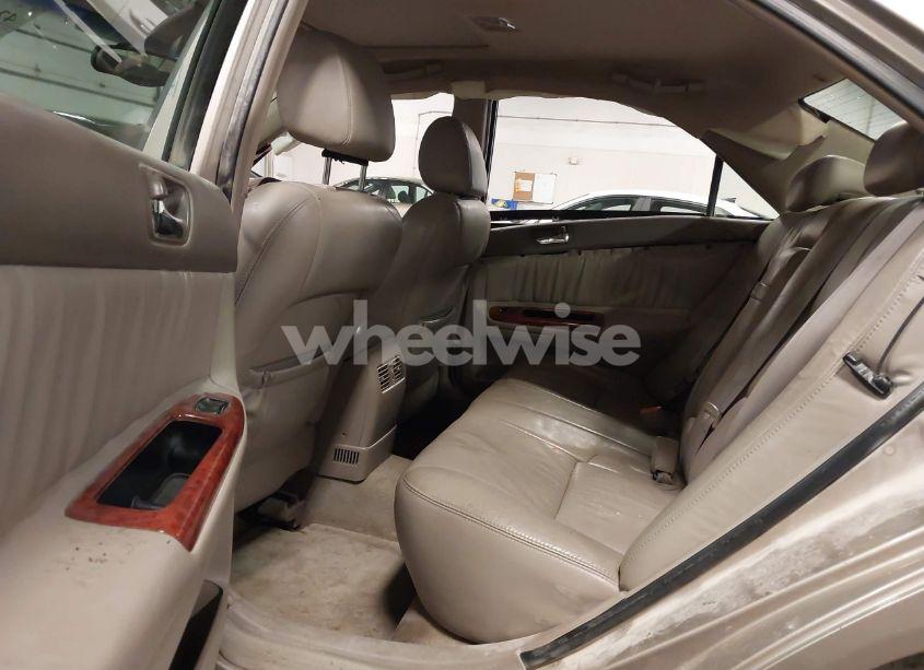 Photo 8 of 2004 Toyota Camry XLE (VIN 4T1BE30K14U889902)