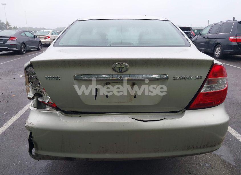 Photo 13 of 2004 Toyota Camry XLE (VIN 4T1BE30K14U913017)
