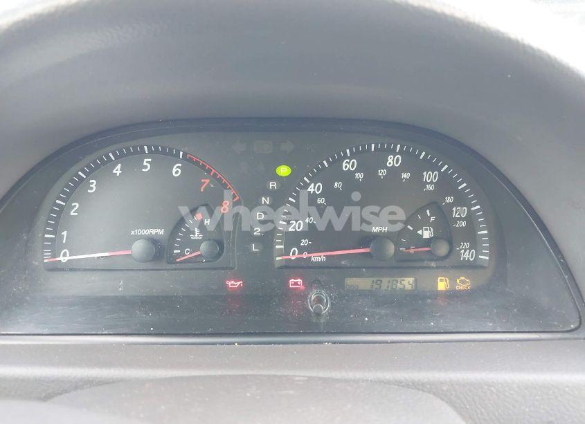 Photo 7 of 2004 Toyota Camry XLE (VIN 4T1BE30K14U915740)