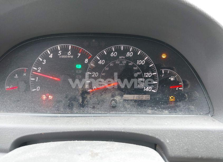 Photo 7 of 2005 Toyota Camry LE (VIN 4T1BE30K15U391121)