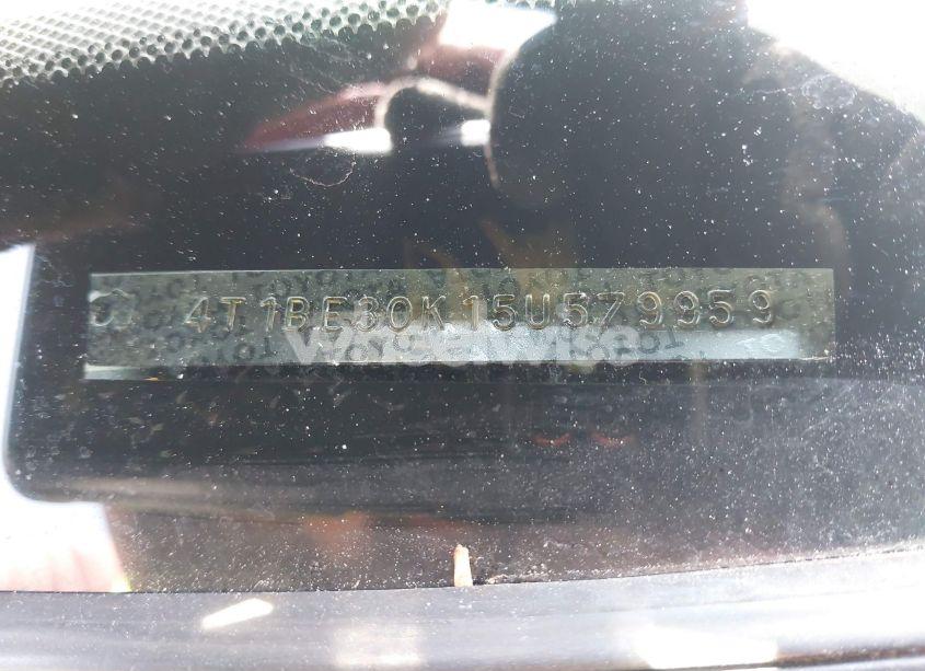 Photo 9 of 2005 Toyota Camry LE (VIN 4T1BE30K15U579959)