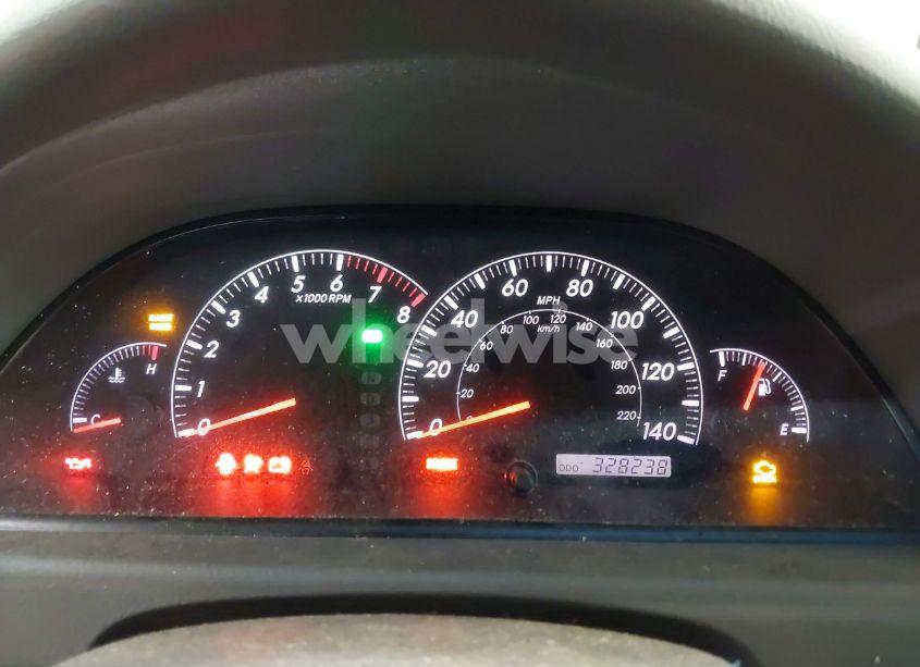Photo 7 of 2005 Toyota Camry LE (VIN 4T1BE30K15U640131)