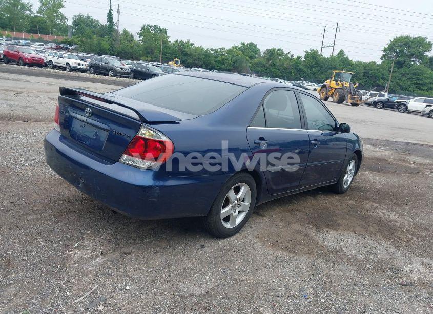 Photo 4 of 2006 Toyota Camry SE (VIN 4T1BE30K16U136826)