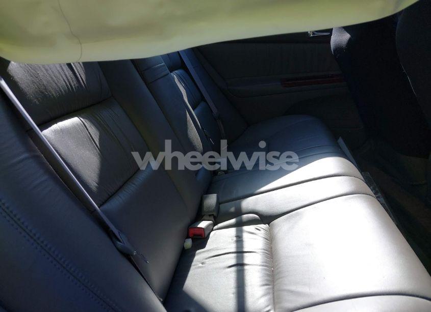 Photo 8 of 2002 Toyota Camry XLE (VIN 4T1BE30K22U579352)