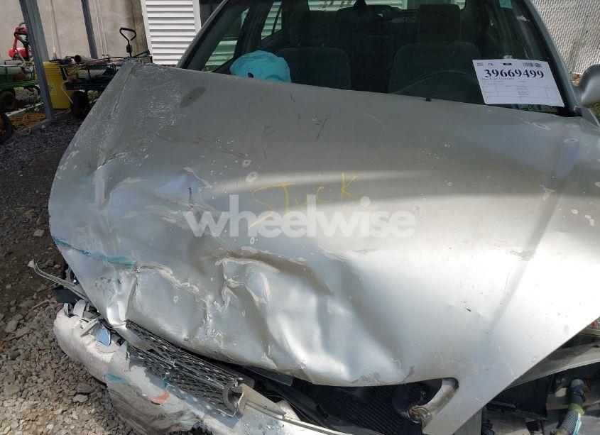 Photo 10 of 2003 Toyota Camry XLE (VIN 4T1BE30K23U164260)