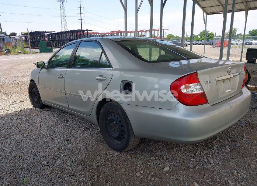 Photo 3 of 2003 Toyota Camry XLE (VIN 4T1BE30K23U164260)