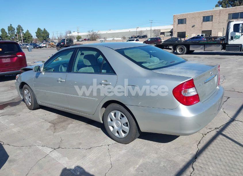 Photo 3 of 2003 Toyota Camry LE (VIN 4T1BE30K23U248868)