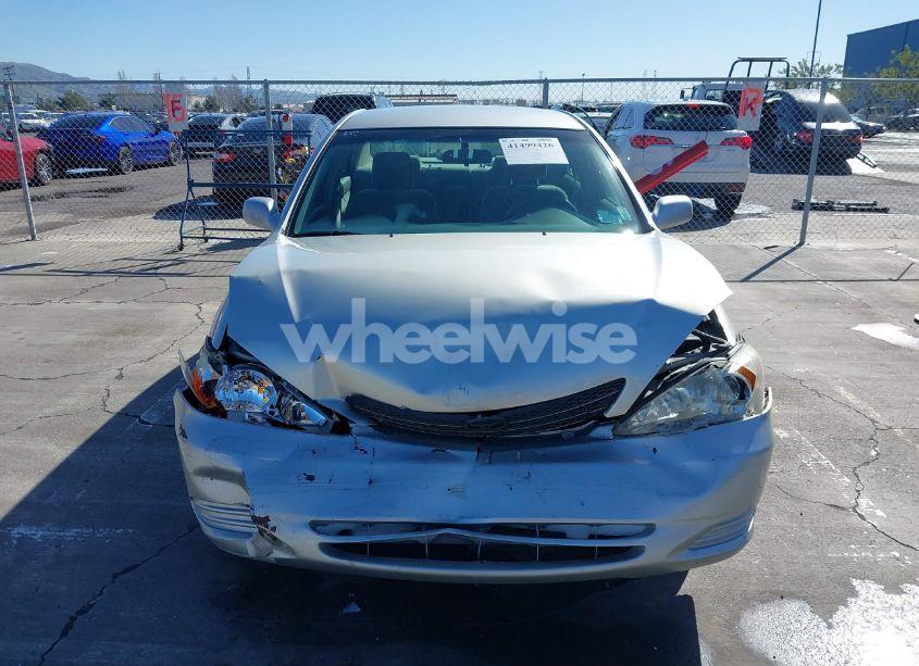 Photo 6 of 2003 Toyota Camry LE (VIN 4T1BE30K23U248868)