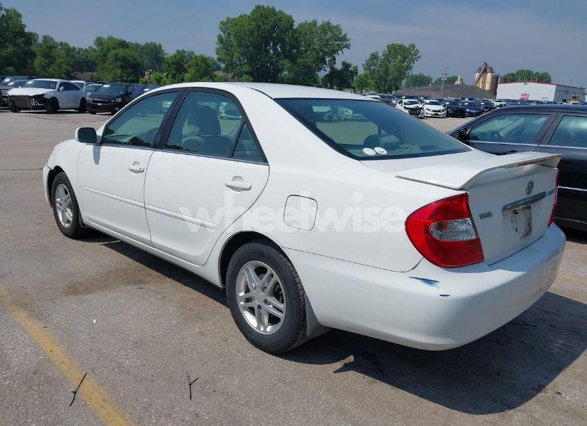 Photo 3 of 2003 Toyota Camry LE (VIN 4T1BE30K23U249700)
