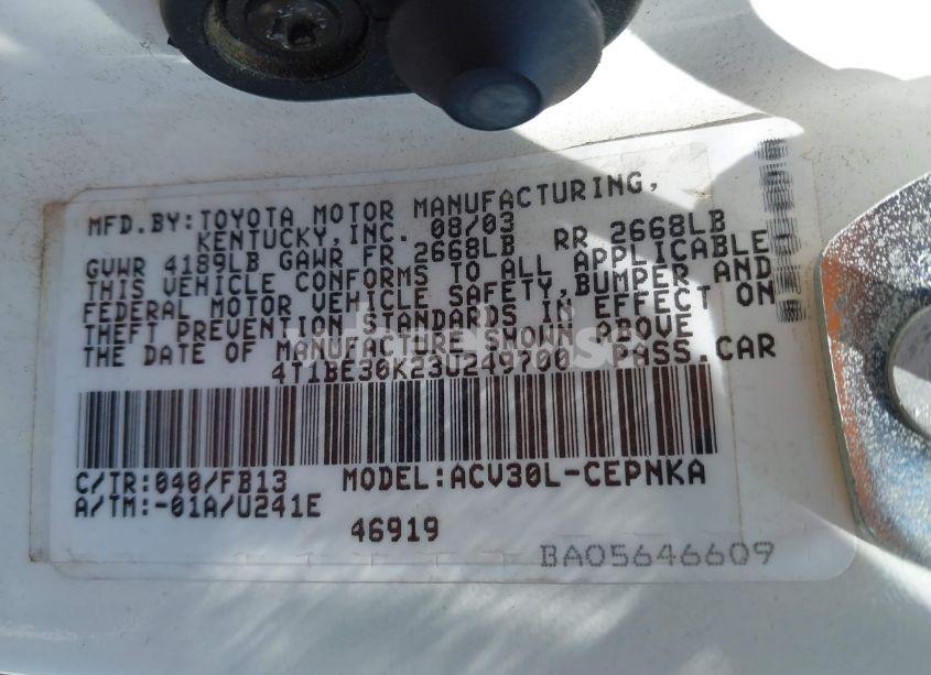 Photo 9 of 2003 Toyota Camry LE (VIN 4T1BE30K23U249700)