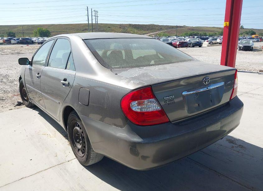 Photo 3 of 2003 Toyota Camry XLE (VIN 4T1BE30K23U661616)