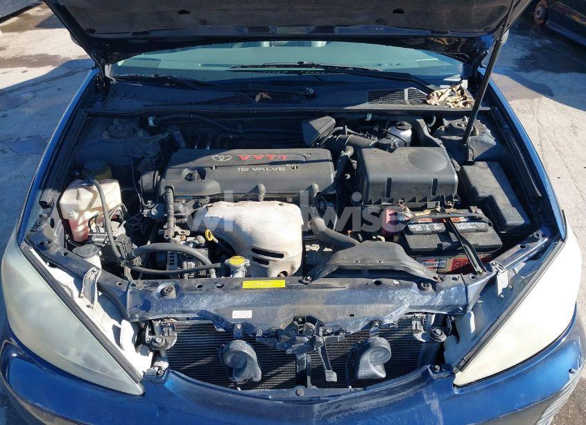 Photo 10 of 2004 Toyota Camry XLE (VIN 4T1BE30K24U303207)