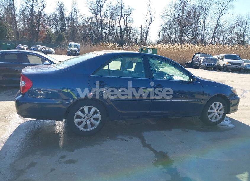 Photo 13 of 2004 Toyota Camry XLE (VIN 4T1BE30K24U303207)