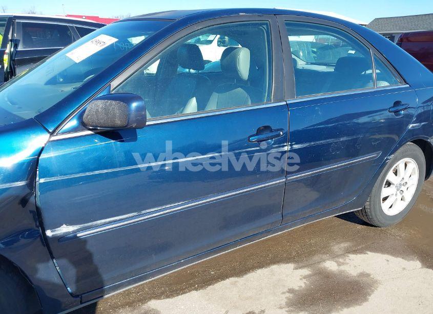 Photo 17 of 2004 Toyota Camry XLE (VIN 4T1BE30K24U303207)