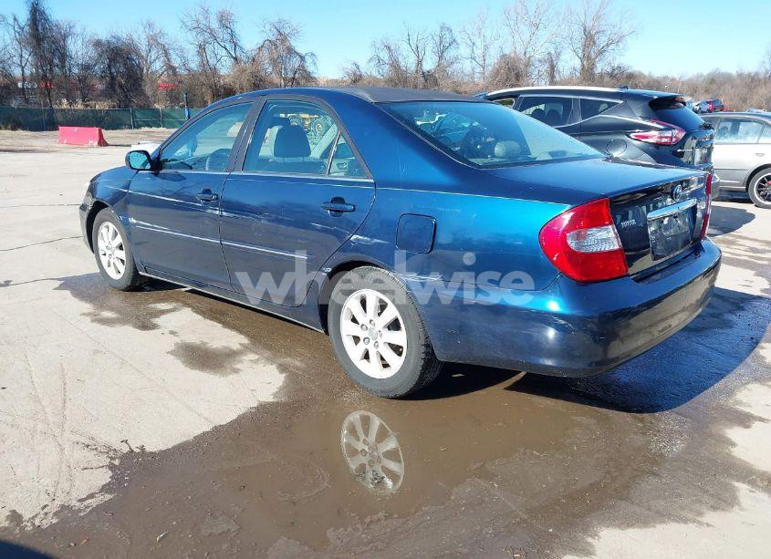 Photo 3 of 2004 Toyota Camry XLE (VIN 4T1BE30K24U303207)