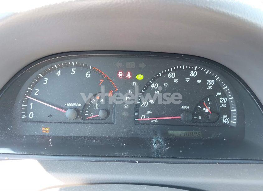 Photo 7 of 2004 Toyota Camry XLE (VIN 4T1BE30K24U303207)