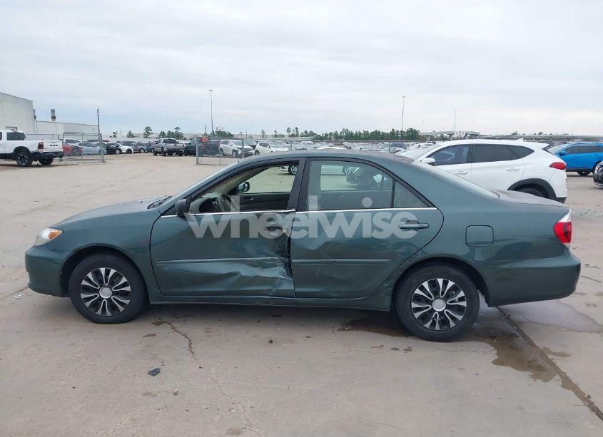Photo 14 of 2005 Toyota Camry LE (VIN 4T1BE30K25U046471)
