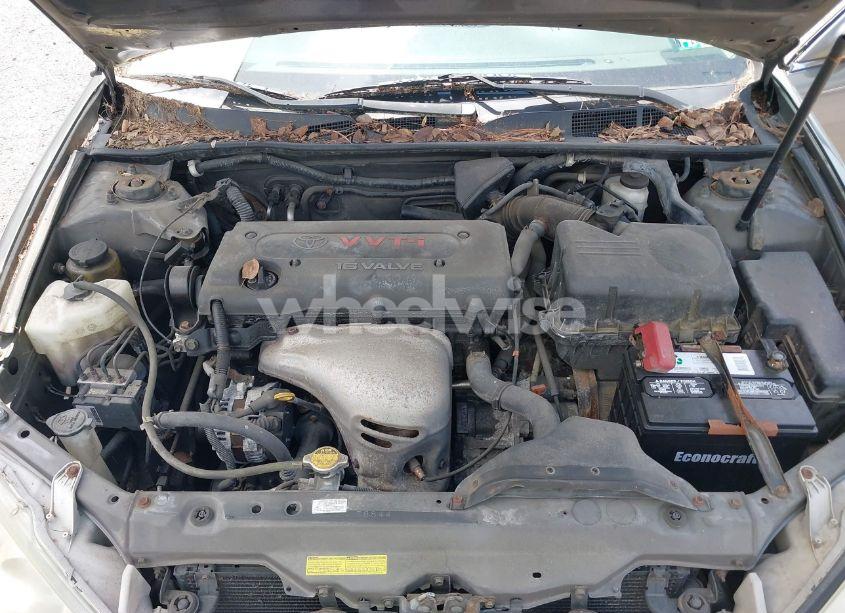 Photo 10 of 2005 Toyota Camry LE (VIN 4T1BE30K25U605811)
