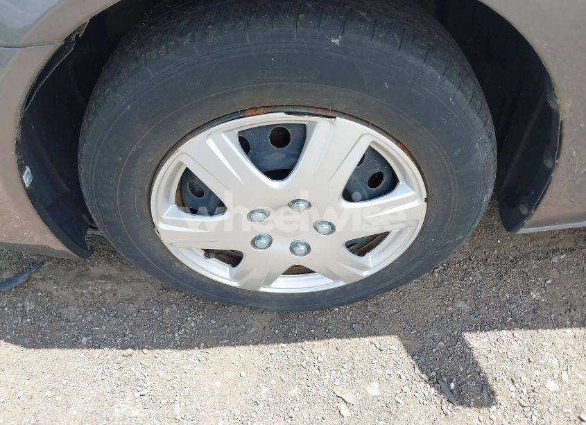 Photo 12 of 2005 Toyota Camry LE (VIN 4T1BE30K25U605811)