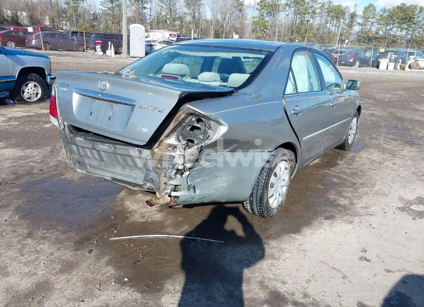 Photo 4 of 2005 Toyota Camry LE (VIN 4T1BE30K25U941233)