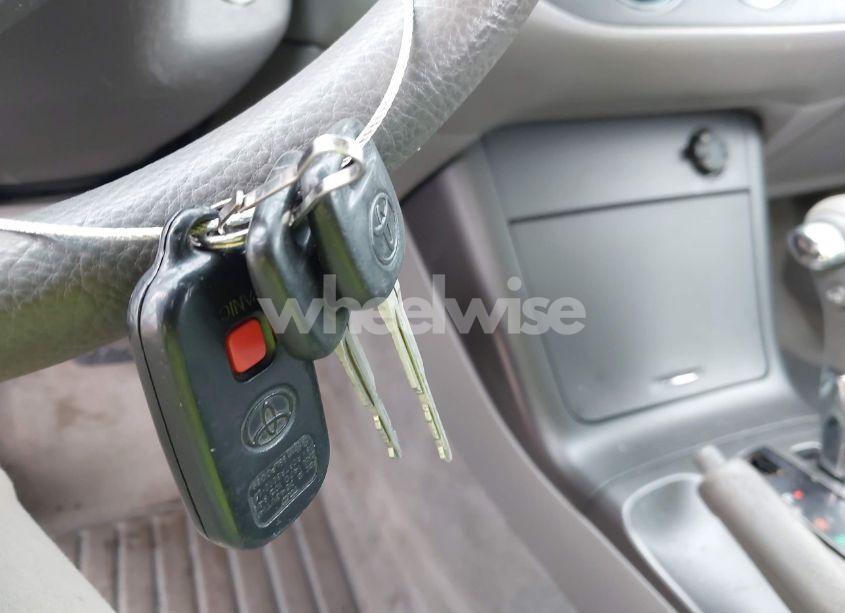 Photo 11 of 2006 Toyota Camry LE (VIN 4T1BE30K26U681322)