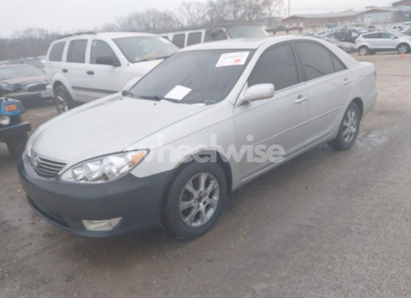 Photo 2 of 2006 Toyota Camry XLE (VIN 4T1BE30K26U689016)