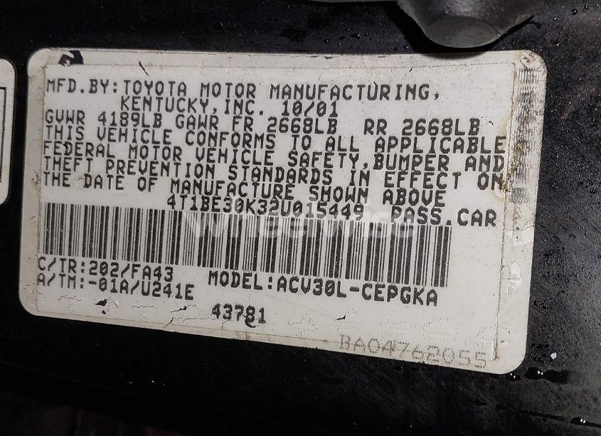 Photo 9 of 2002 Toyota Camry XLE (VIN 4T1BE30K32U015449)