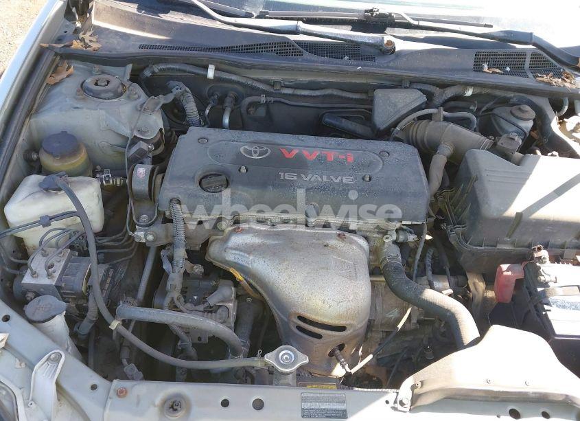 Photo 10 of 2002 Toyota Camry XLE (VIN 4T1BE30K32U623407)