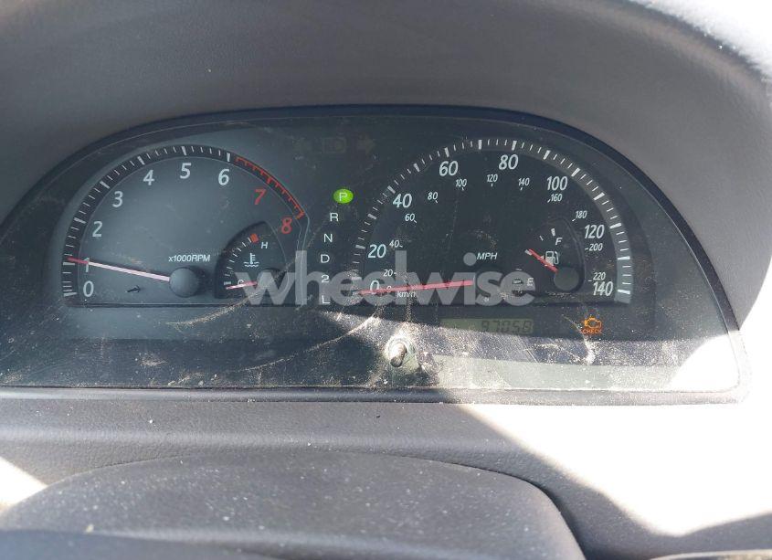 Photo 7 of 2002 Toyota Camry XLE (VIN 4T1BE30K32U623407)