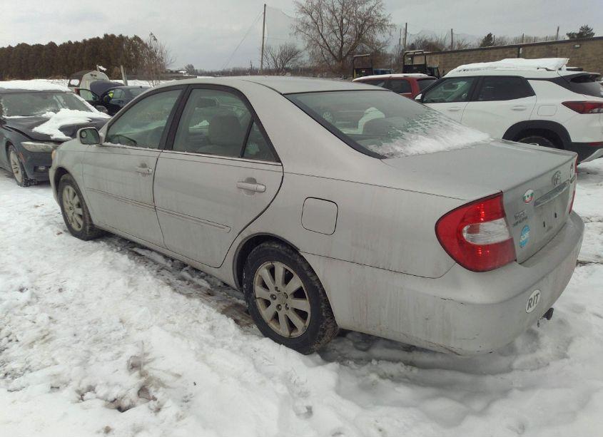 Photo 3 of 2003 Toyota Camry XLE (VIN 4T1BE30K33U135687)