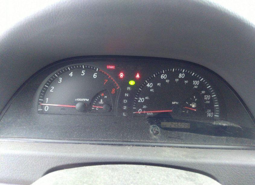 Photo 7 of 2003 Toyota Camry XLE (VIN 4T1BE30K33U135687)