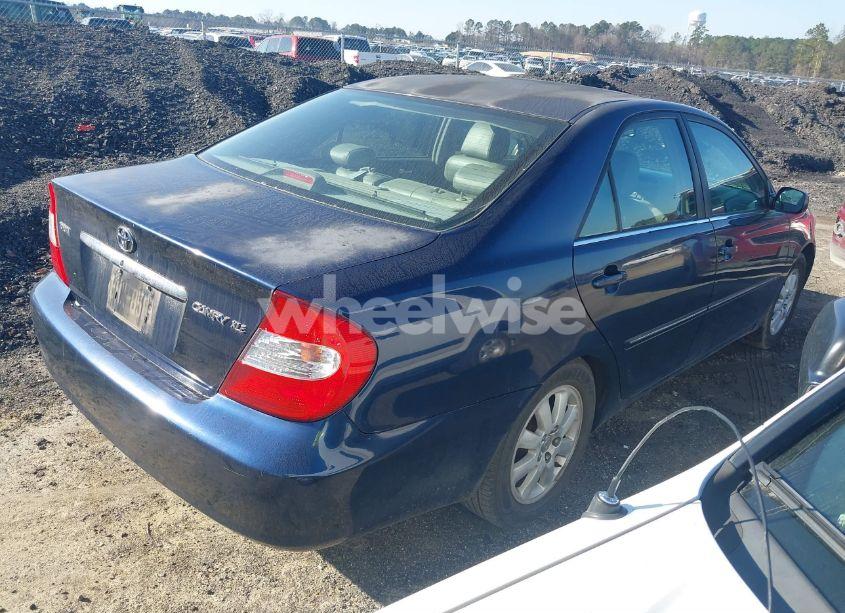 Photo 4 of 2003 Toyota Camry XLE (VIN 4T1BE30K33U222733)