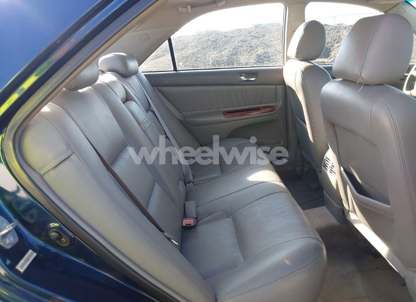 Photo 8 of 2003 Toyota Camry XLE (VIN 4T1BE30K33U222733)