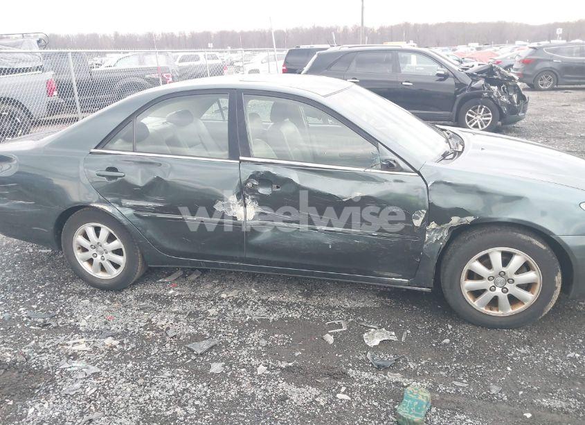 Photo 12 of 2003 Toyota Camry XLE (VIN 4T1BE30K33U718082)