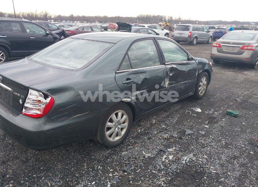 Photo 16 of 2003 Toyota Camry XLE (VIN 4T1BE30K33U718082)