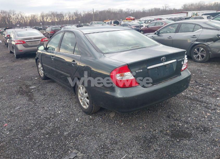 Photo 3 of 2003 Toyota Camry XLE (VIN 4T1BE30K33U718082)