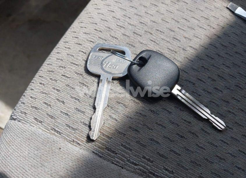 Photo 11 of 2003 Toyota Camry LE (VIN 4T1BE30K33U723072)