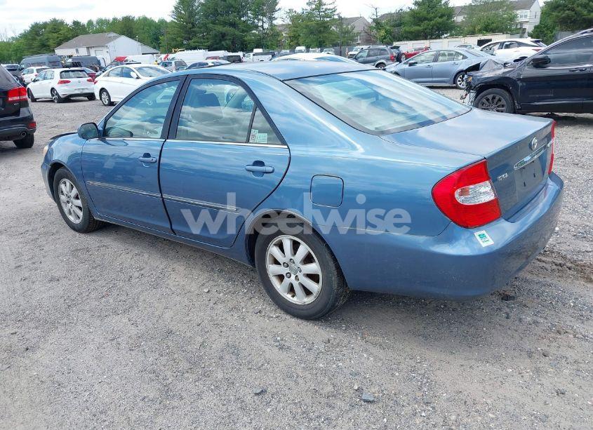 Photo 3 of 2003 Toyota Camry XLE (VIN 4T1BE30K33U754158)