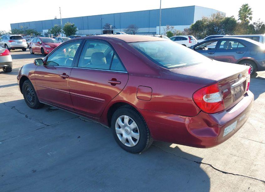 Photo 3 of 2004 Toyota Camry LE (VIN 4T1BE30K34U366400)