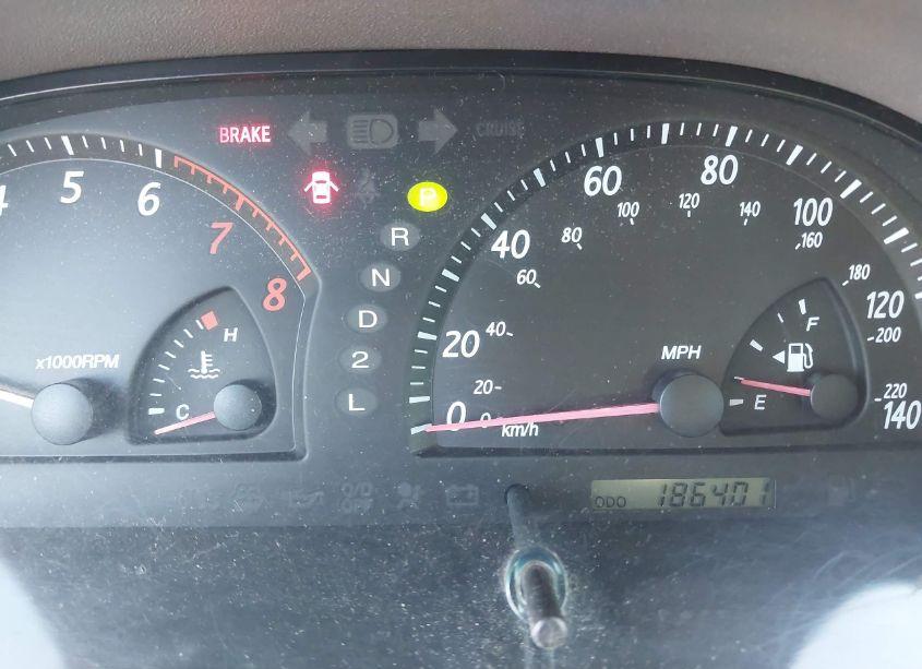 Photo 7 of 2004 Toyota Camry LE (VIN 4T1BE30K34U366400)