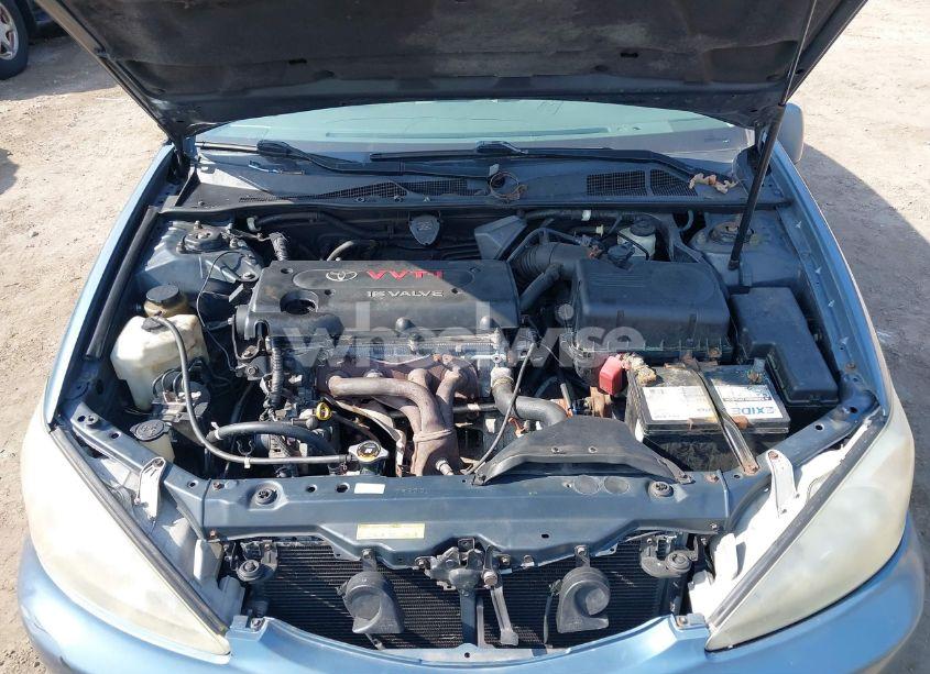 Photo 10 of 2004 Toyota Camry XLE (VIN 4T1BE30K34U811153)