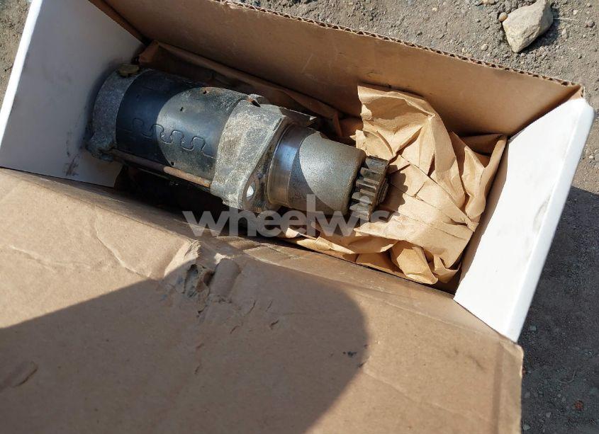 Photo 12 of 2004 Toyota Camry XLE (VIN 4T1BE30K34U811153)