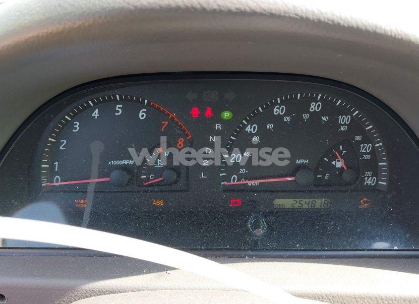 Photo 7 of 2004 Toyota Camry XLE (VIN 4T1BE30K34U811153)